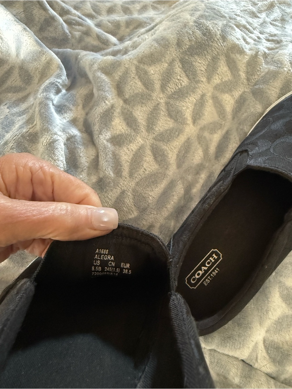 Coach Alegra Black Signature Jacquard Slip On Sneakers Womens 8.5 A1688 - Picture 5 of 6